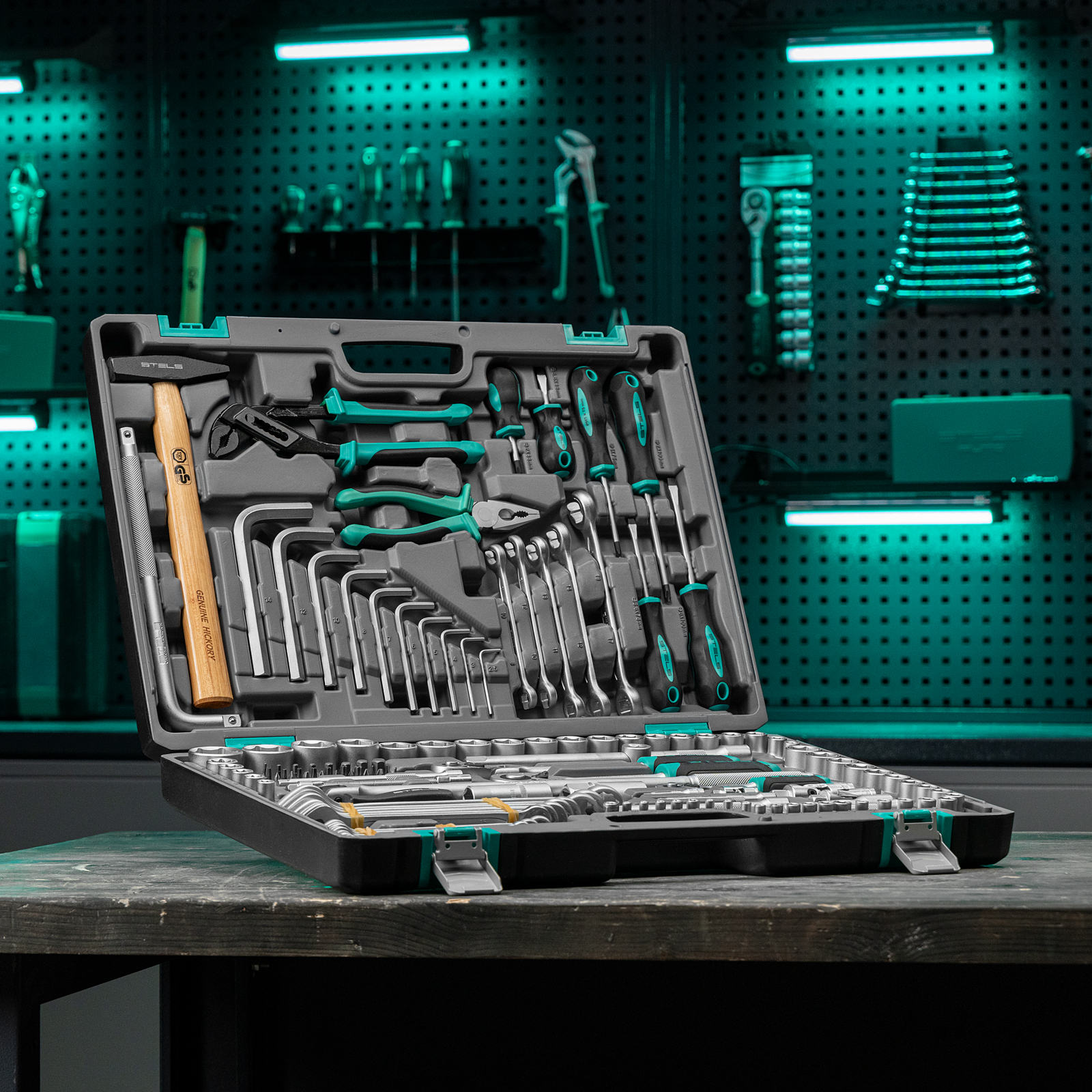 Минимизирано изображение на стоката 74