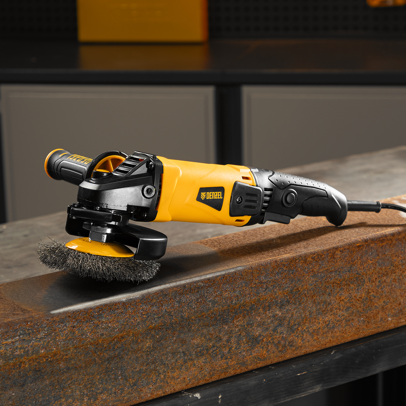 Минимизирано изображение на стоката 16